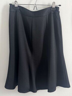 Ann Taylor Classic A-line black skirt - size 4